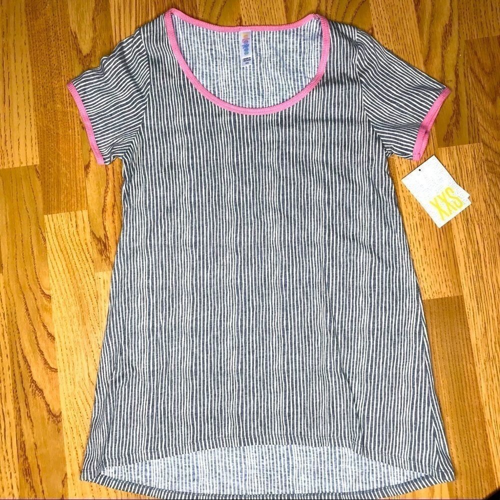 LuLaRoe Classic Tee 